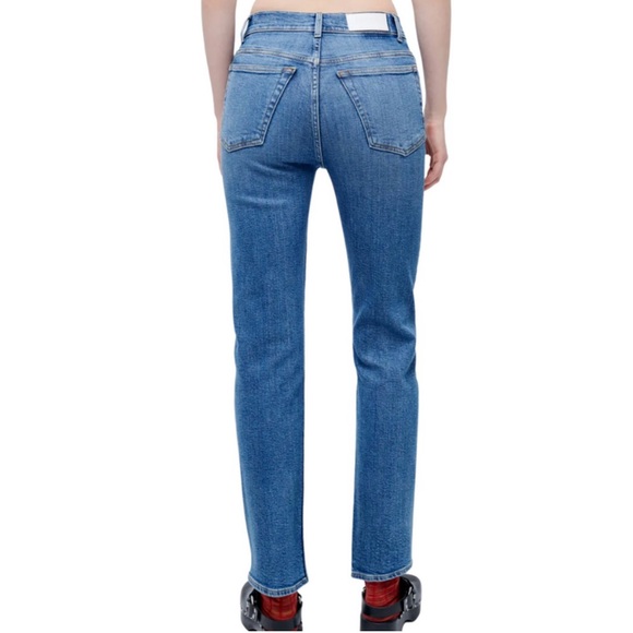 Re/Done Extra Stretch 70s Straight Denim Jeans- in Laguna - Picture 2 of 5